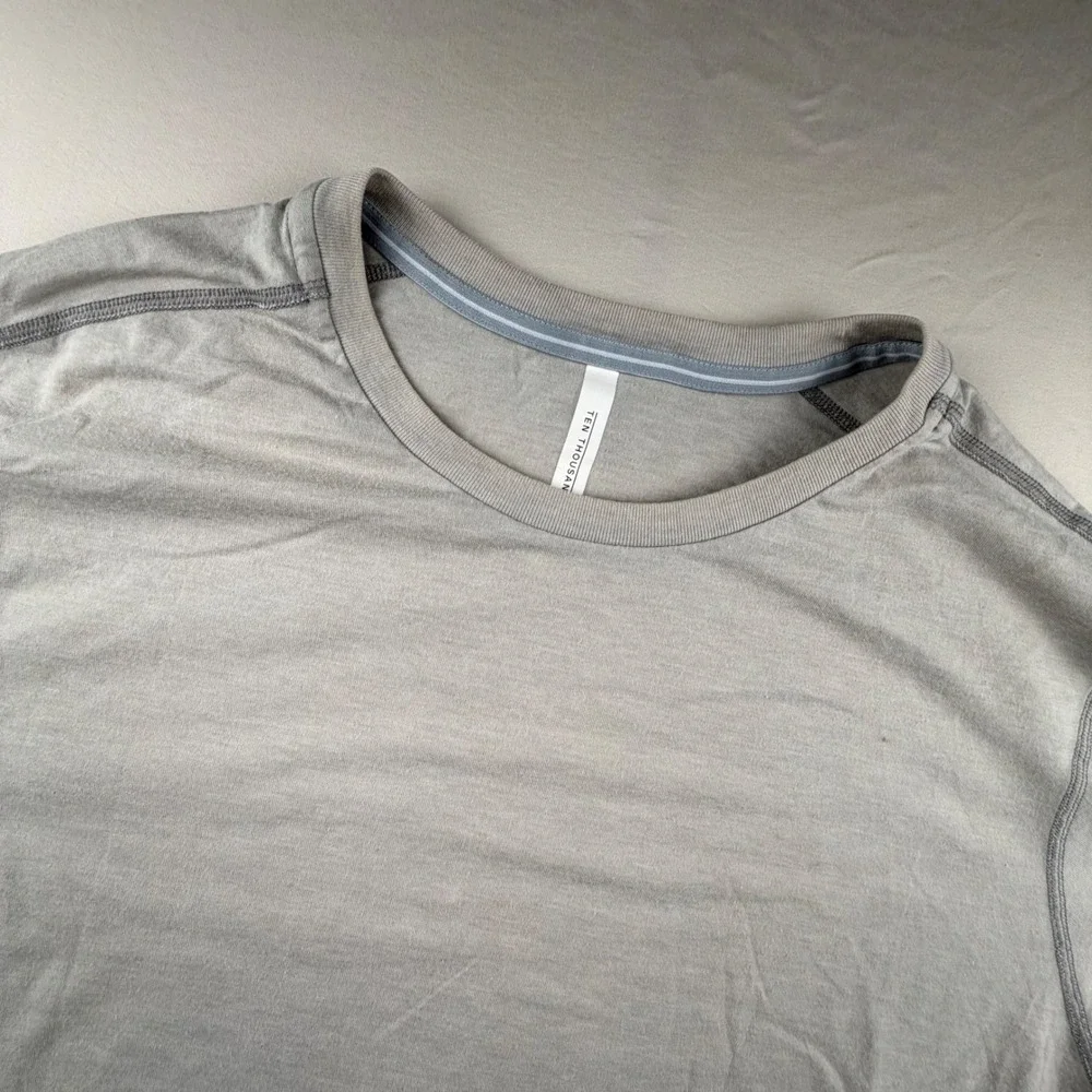 Ten Thousand Durable Shirt Training Tee Mens Large Gray Solid Flatlock Seams 272